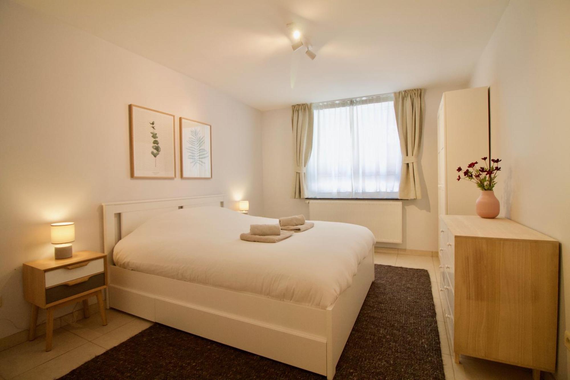 Heart Of Grand Place - Stunning 3Br Triplex Brussel Bagian luar foto